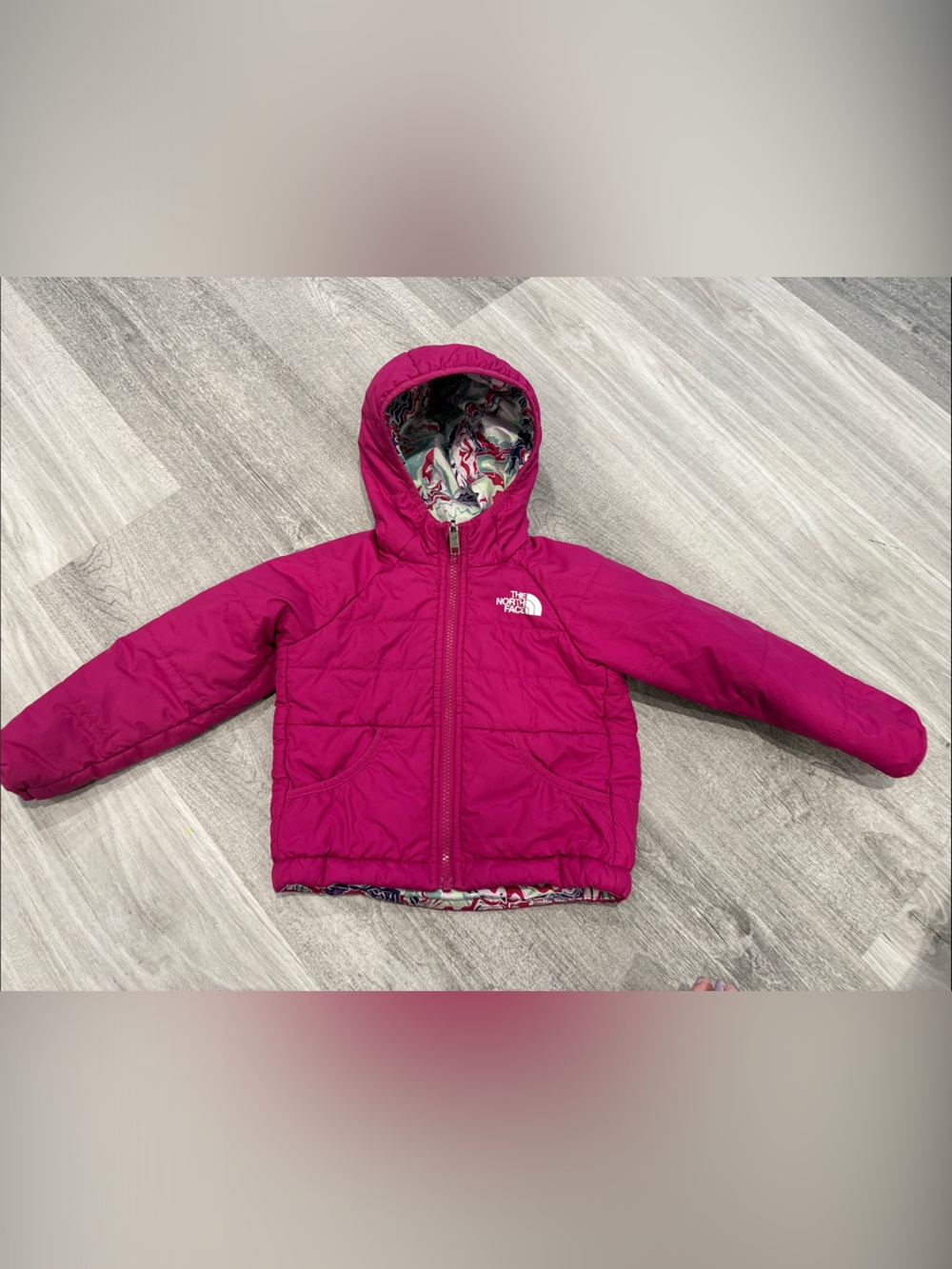 The North Face Girls' Perrito Reversible  Hooded Puffer Jacket